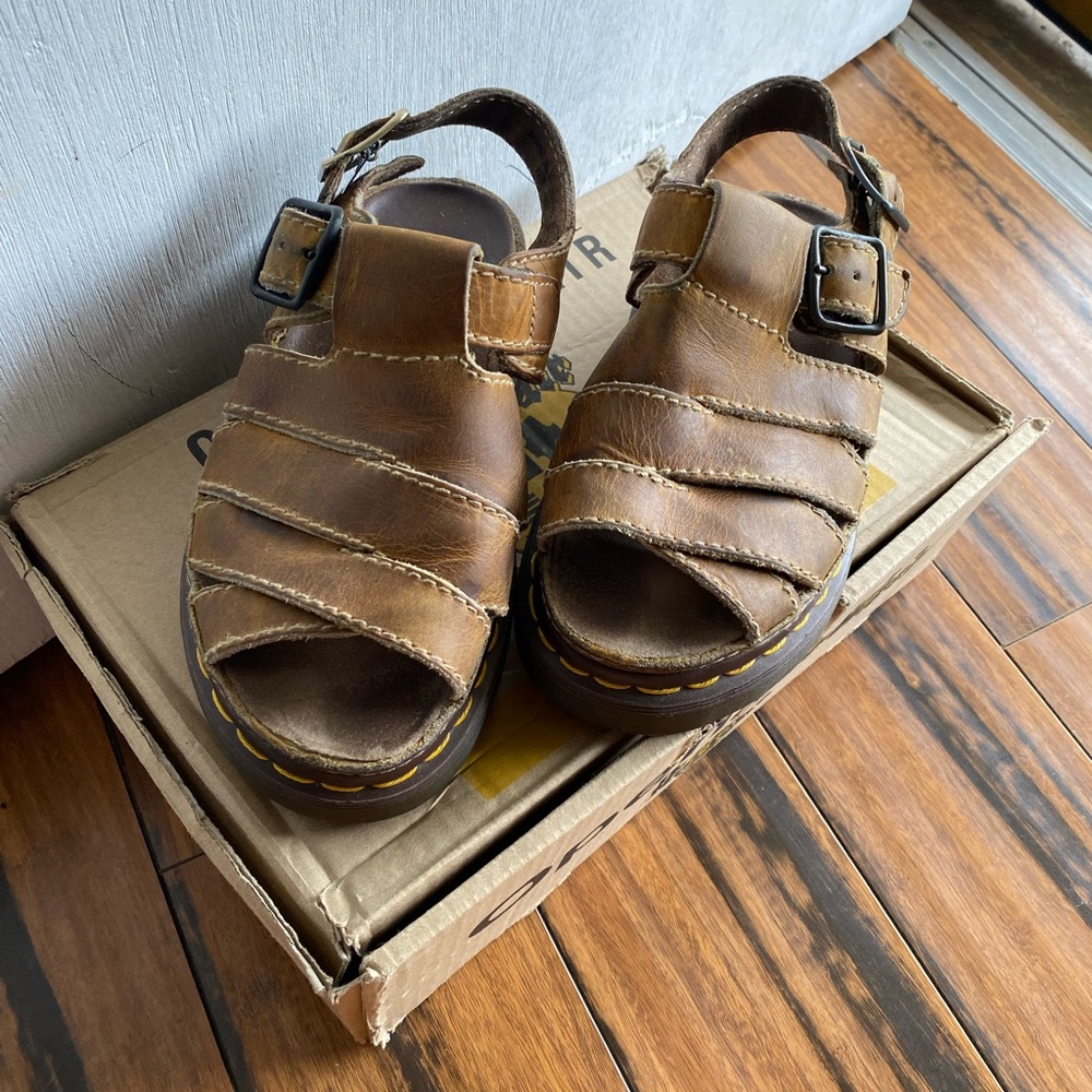 Vintage Made in England Dr. Marten Sandals UK 3